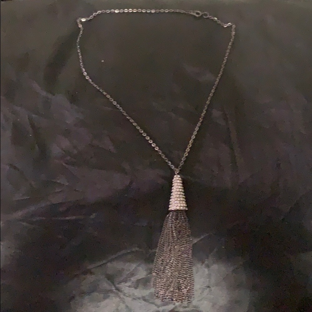 Dangle necklace
